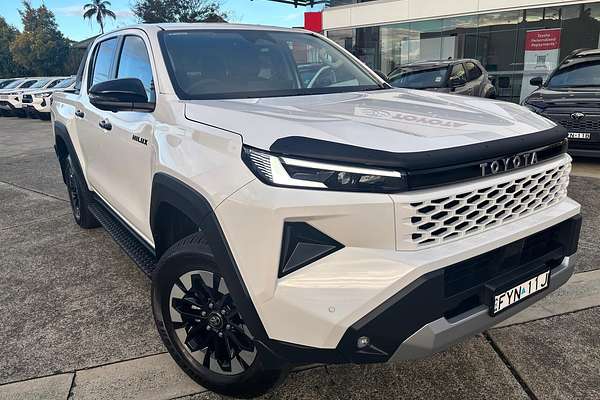 2026 Toyota Hilux SR5 48V GUN227R 4X4