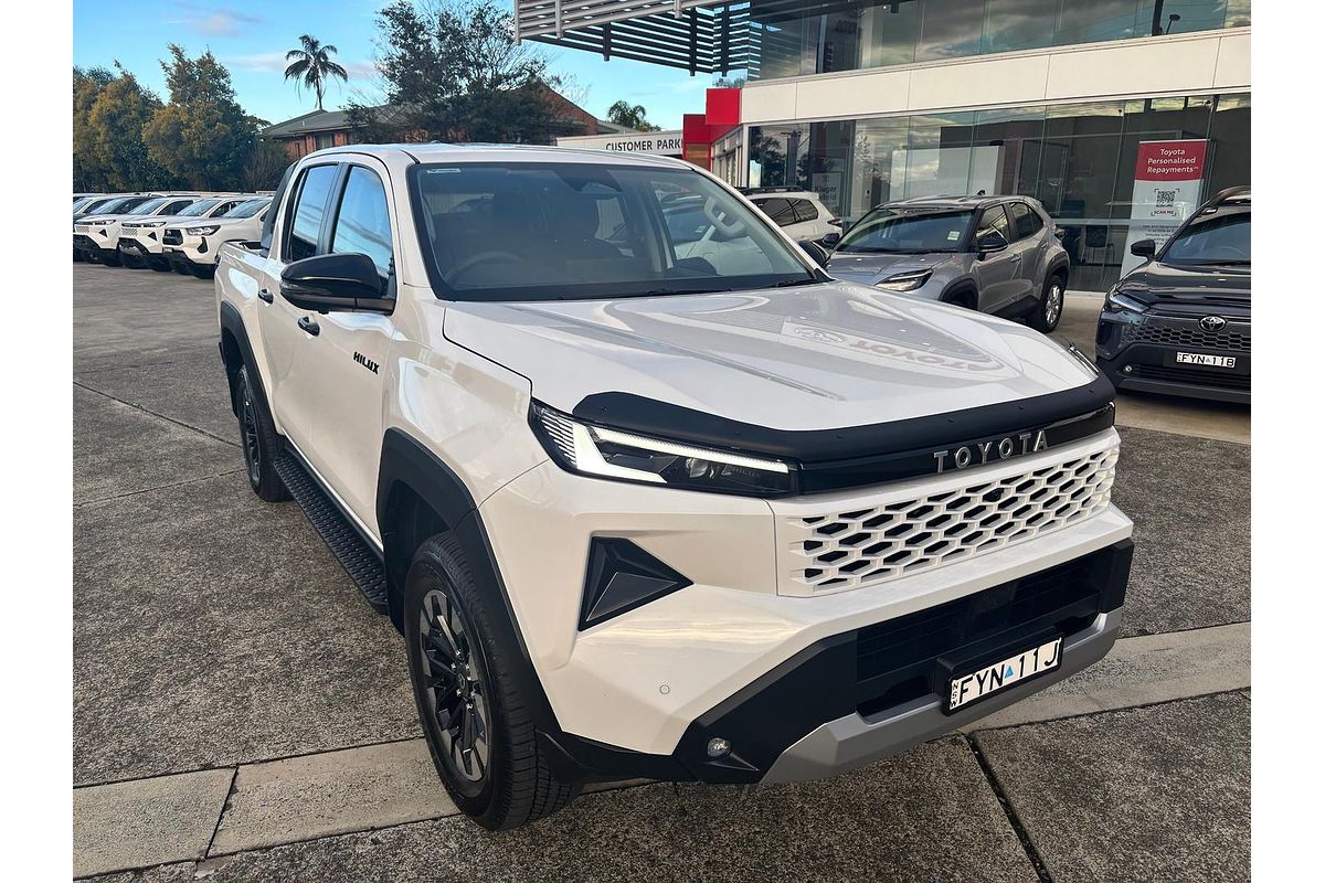 2026 Toyota Hilux SR5 48V GUN227R 4X4