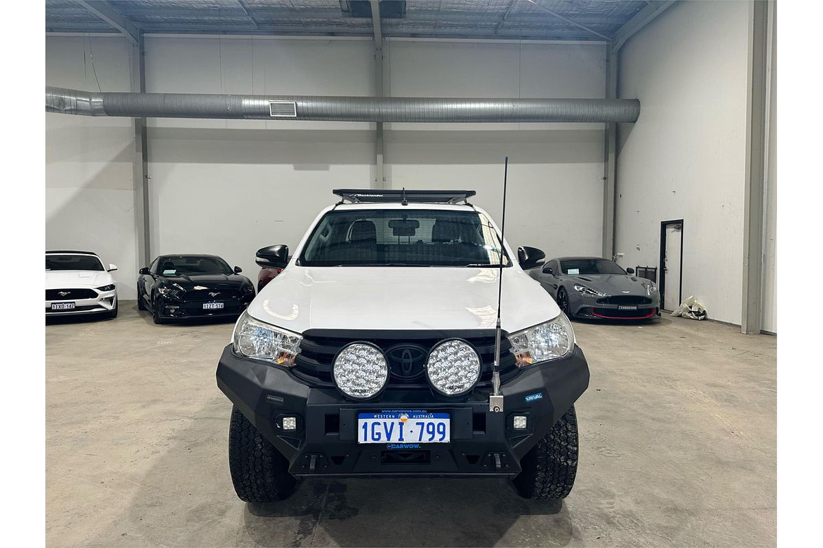 2017 Toyota Hilux SR GUN126R 4X4