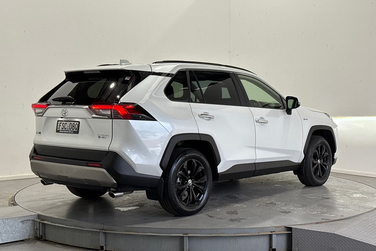 2025 Toyota RAV4 Cruiser AXAH52R