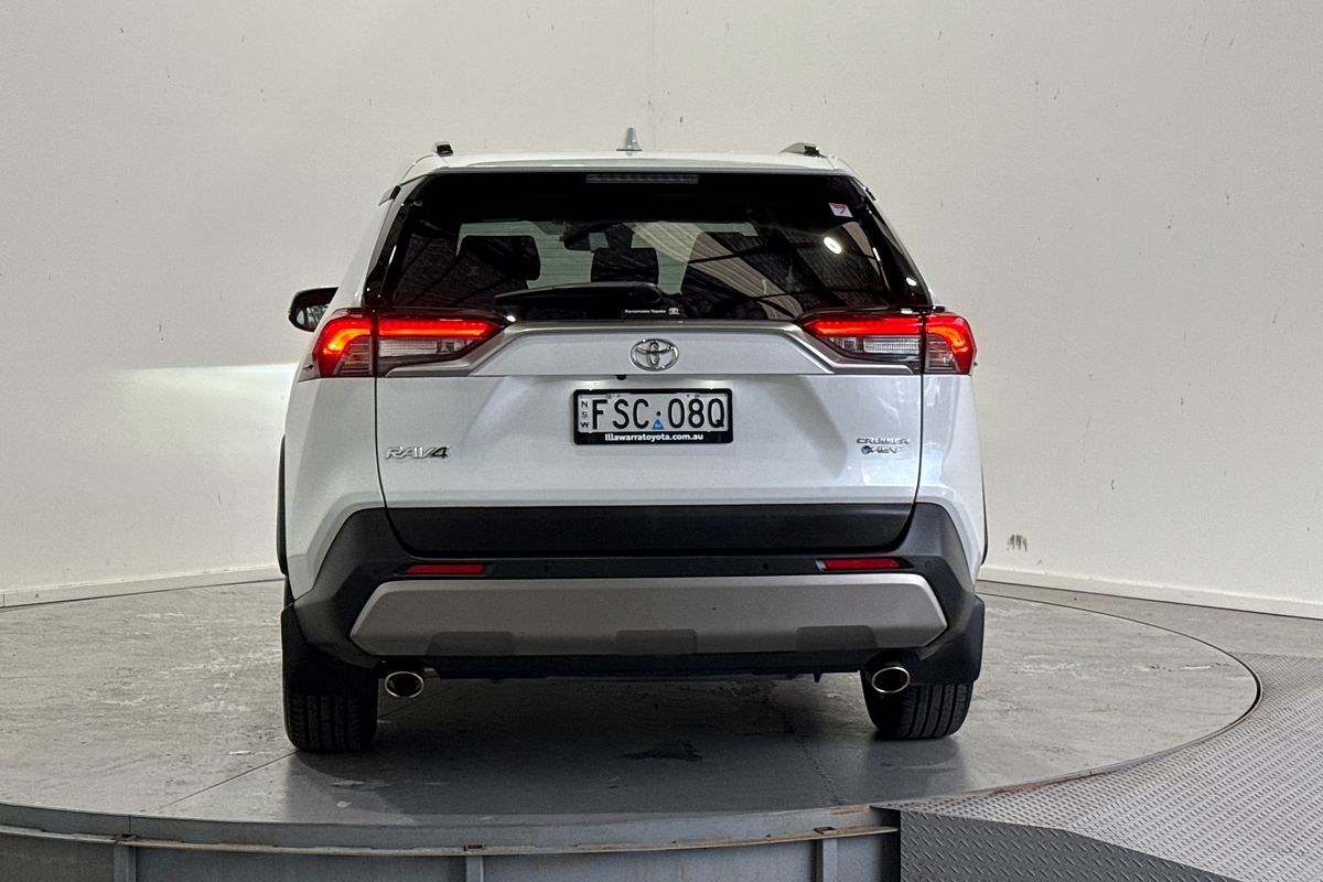 2025 Toyota RAV4 Cruiser AXAH52R