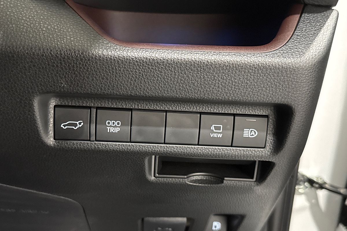 2025 Toyota RAV4 Cruiser AXAH52R