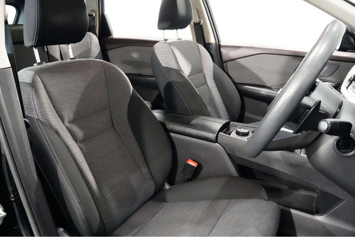 2023 Nissan X-TRAIL ST T33