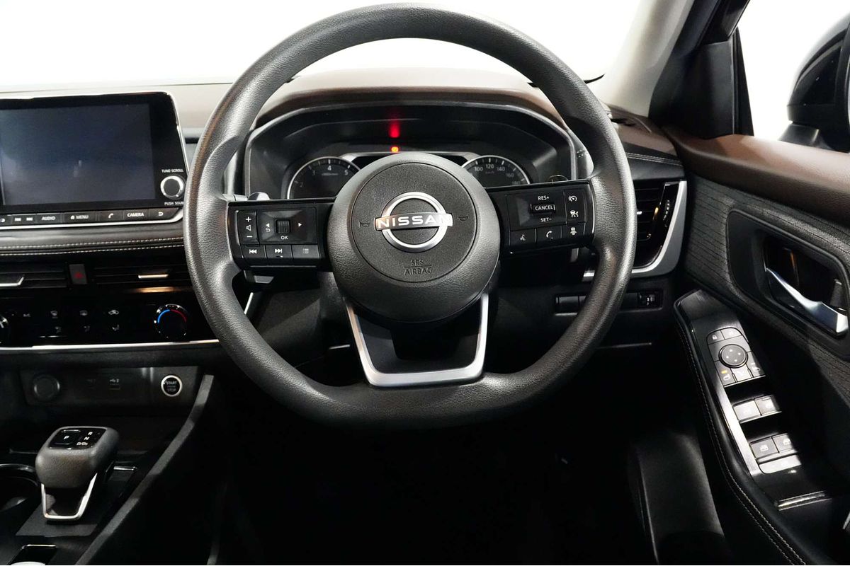 2023 Nissan X-TRAIL ST T33