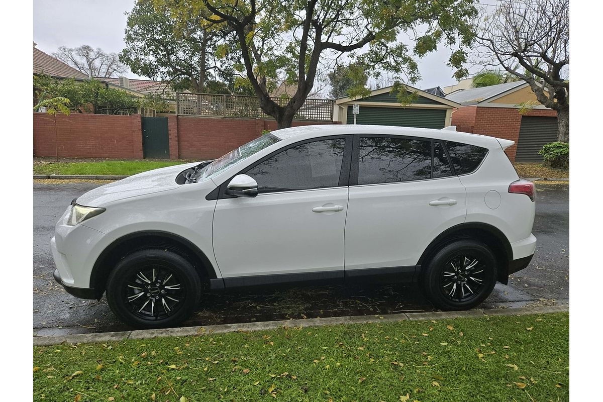 2016 Toyota RAV4 GX ASA44R