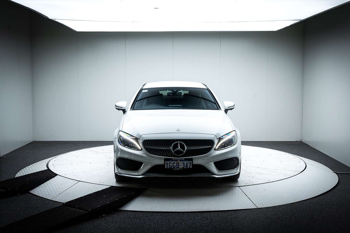 2017 Mercedes-Benz C-Class C200 C205