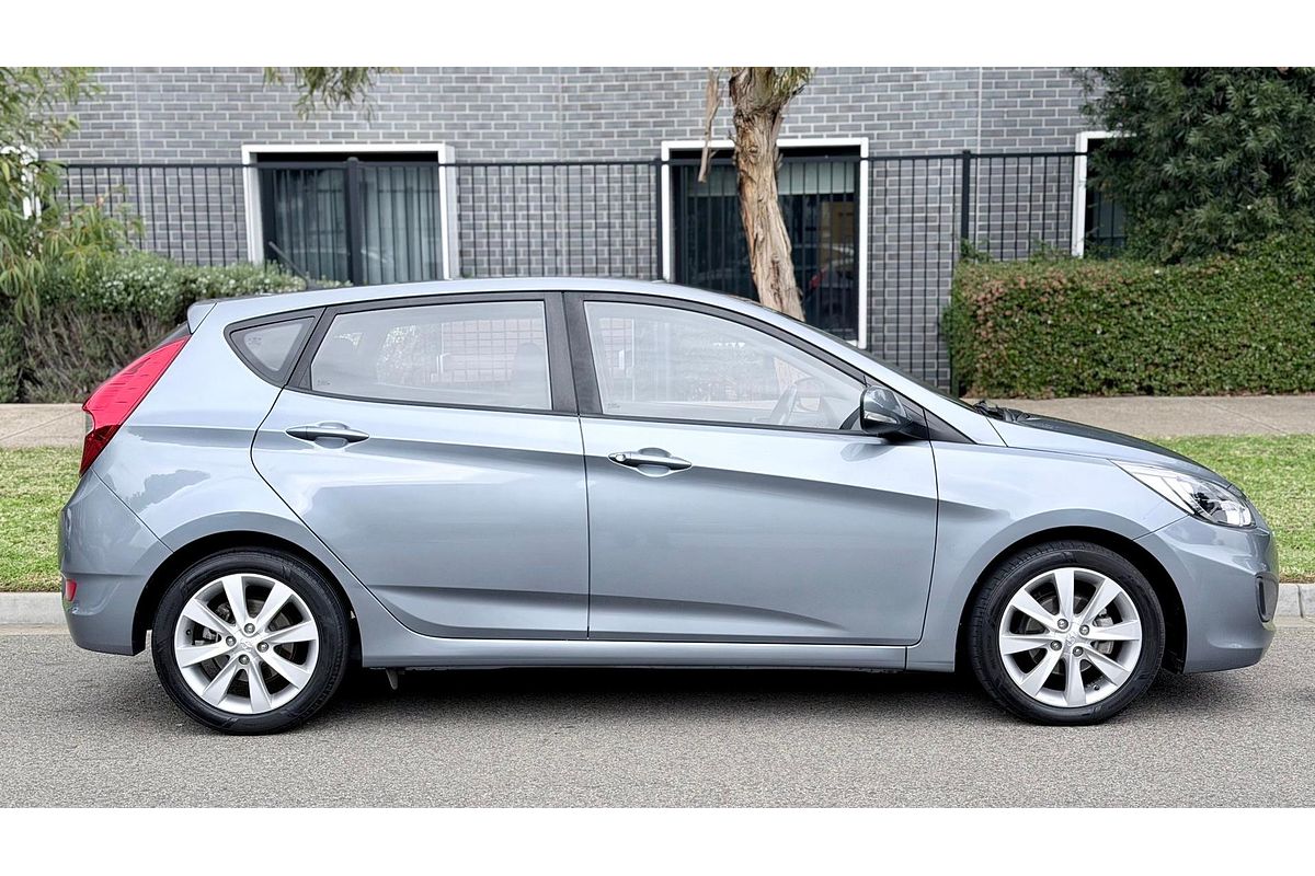 2017 Hyundai Accent Sport RB6