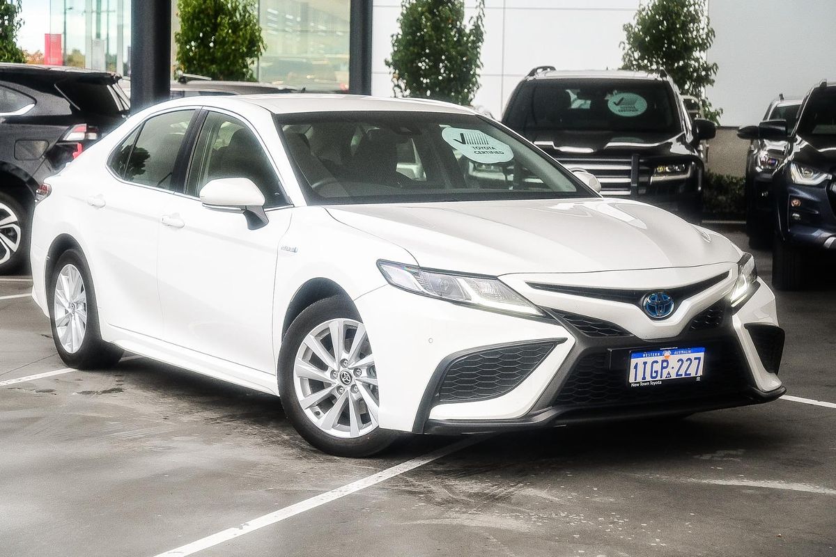 2024 Toyota Camry Ascent Sport AXVH70R
