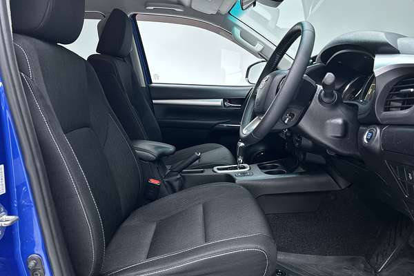 2022 Toyota Hilux SR5 GUN126R 4X4 thumb-12