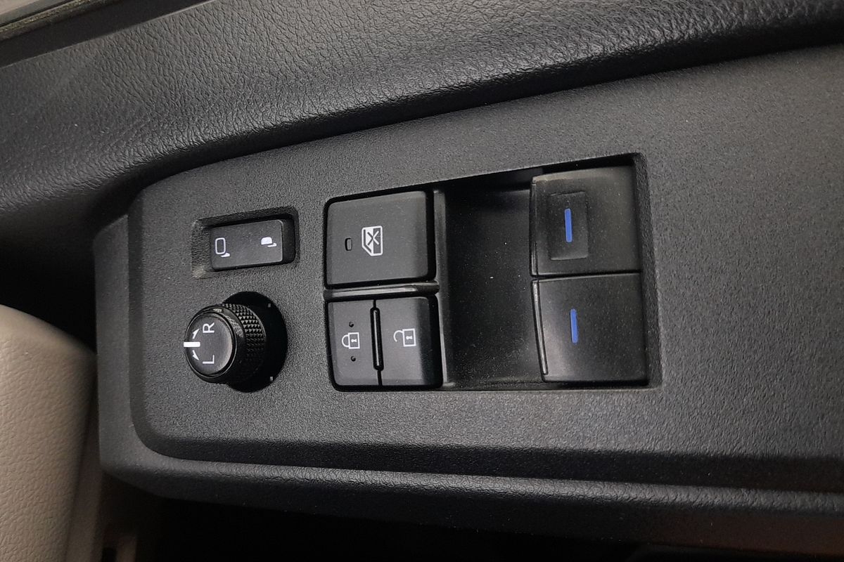 2020 Toyota Hiace GDH300R LWB