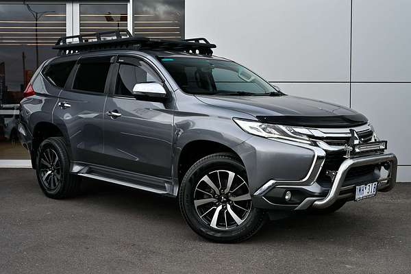 2017 Mitsubishi Pajero Sport GLX QE