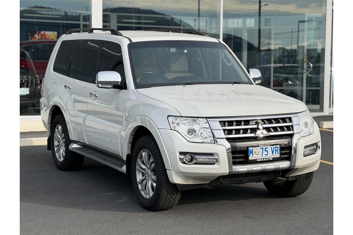 2017 Mitsubishi Pajero GLX NX
