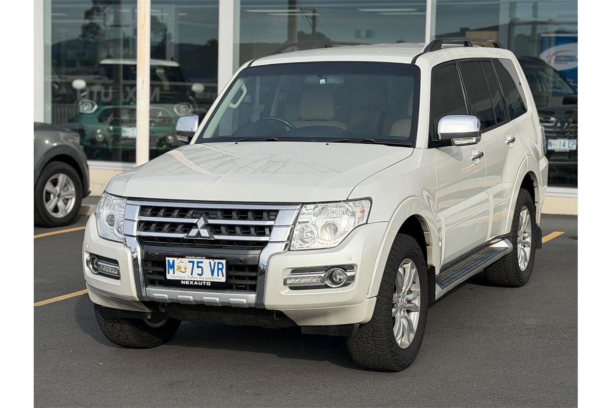 2017 Mitsubishi Pajero GLX NX