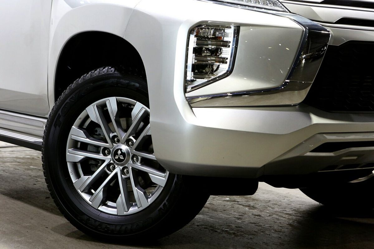 2023 Mitsubishi Pajero Sport GLX QF