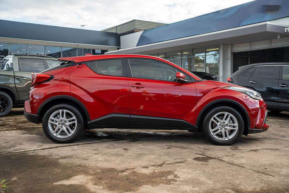 2020 Toyota C-HR GXL NGX10R