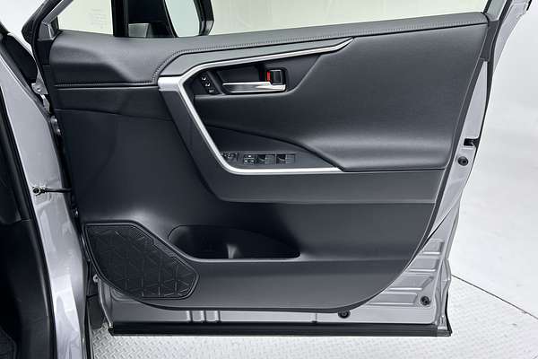 2022 Toyota RAV4 Cruiser AXAH54R thumb-18