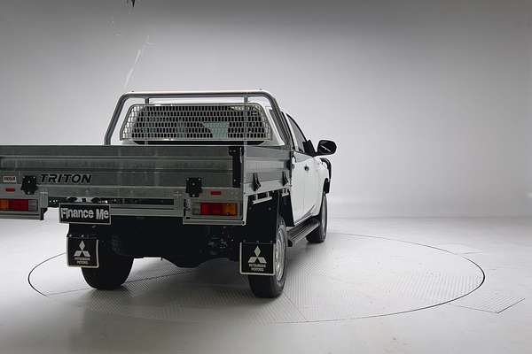 2023 Mitsubishi Triton GLX MR 4X4 thumb-1