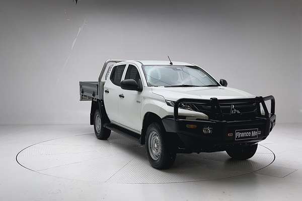 2023 Mitsubishi Triton GLX MR 4X4 thumb-4