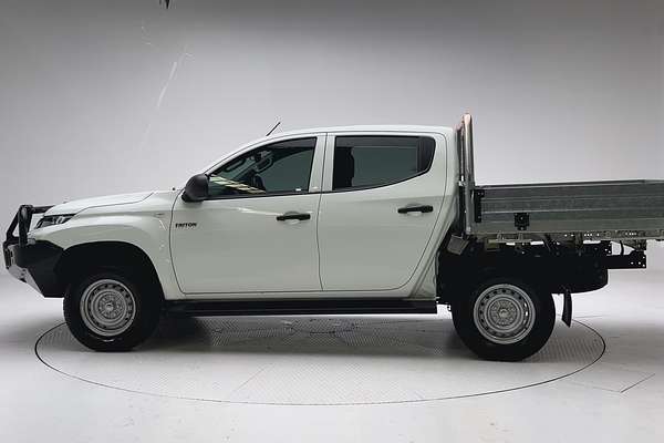 2023 Mitsubishi Triton GLX MR 4X4 thumb-7
