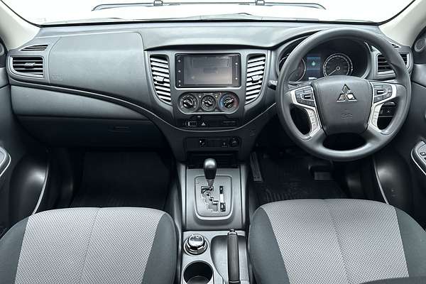 2023 Mitsubishi Triton GLX MR 4X4 thumb-18