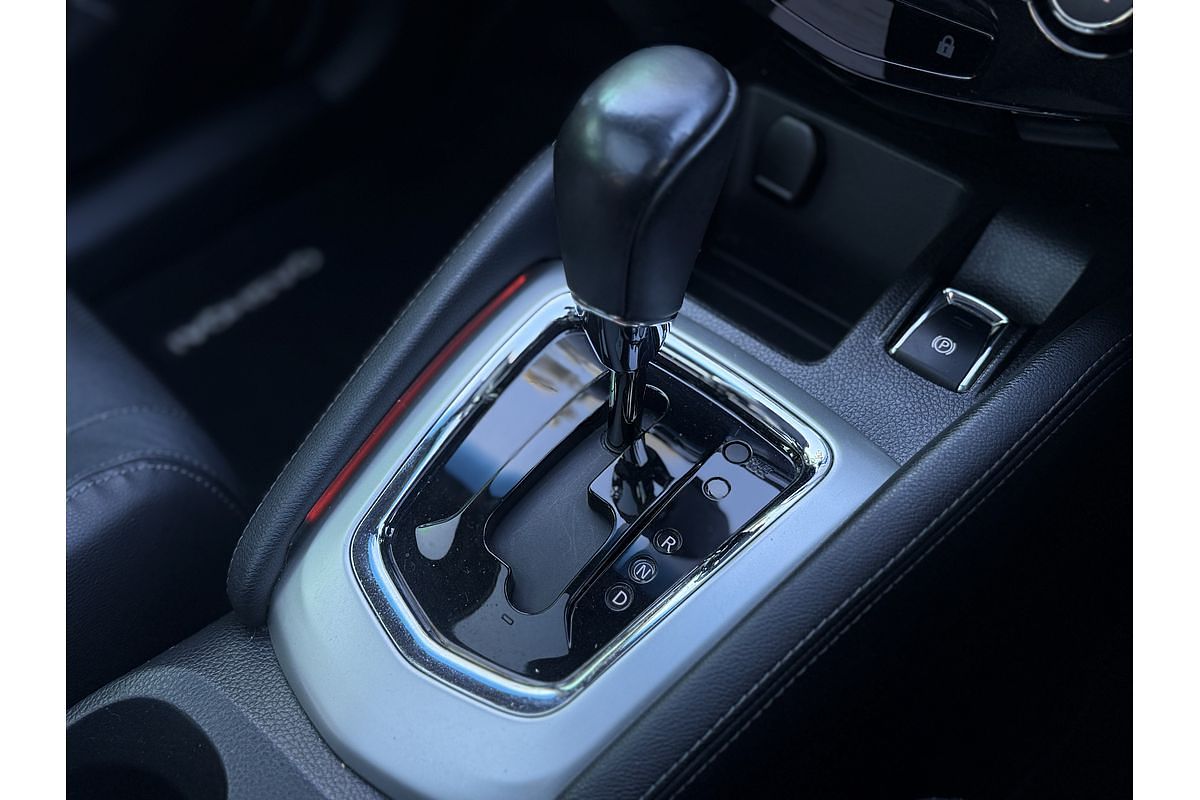 2015 Nissan QASHQAI Ti J11