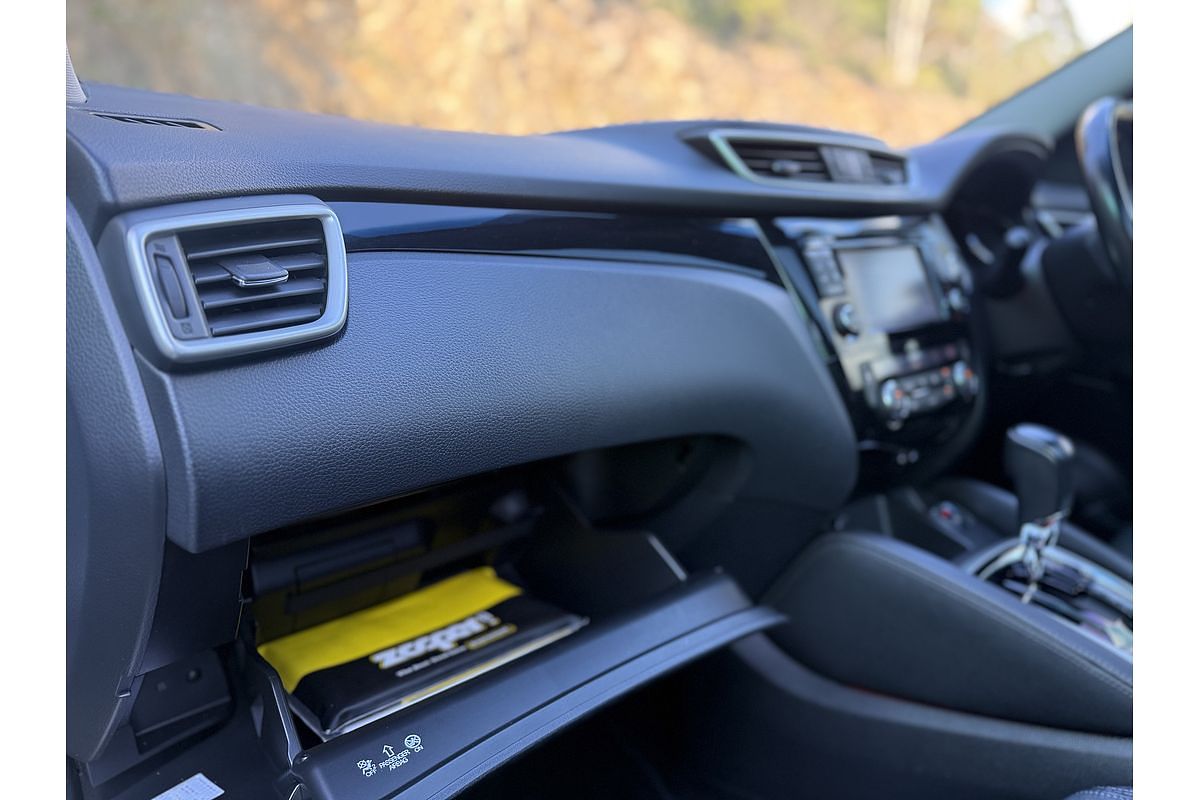 2015 Nissan QASHQAI Ti J11