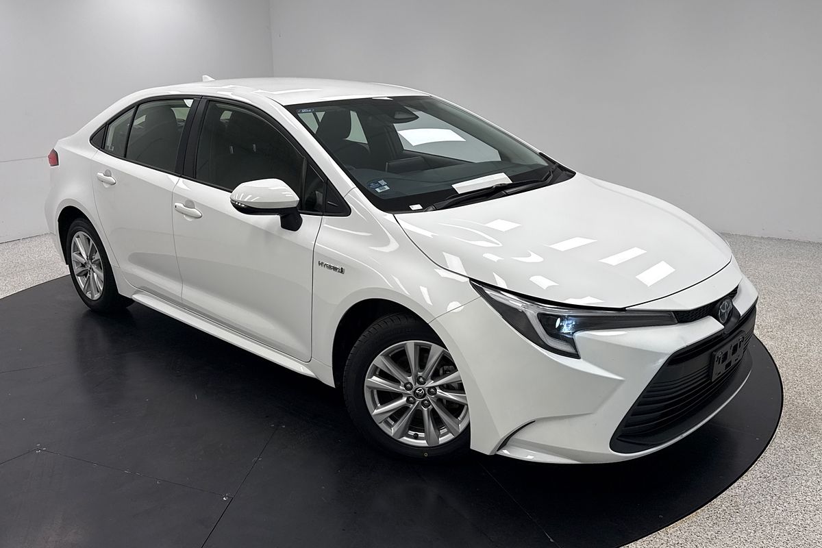 2024 Toyota Corolla Ascent Sport Hybrid ZWE219R