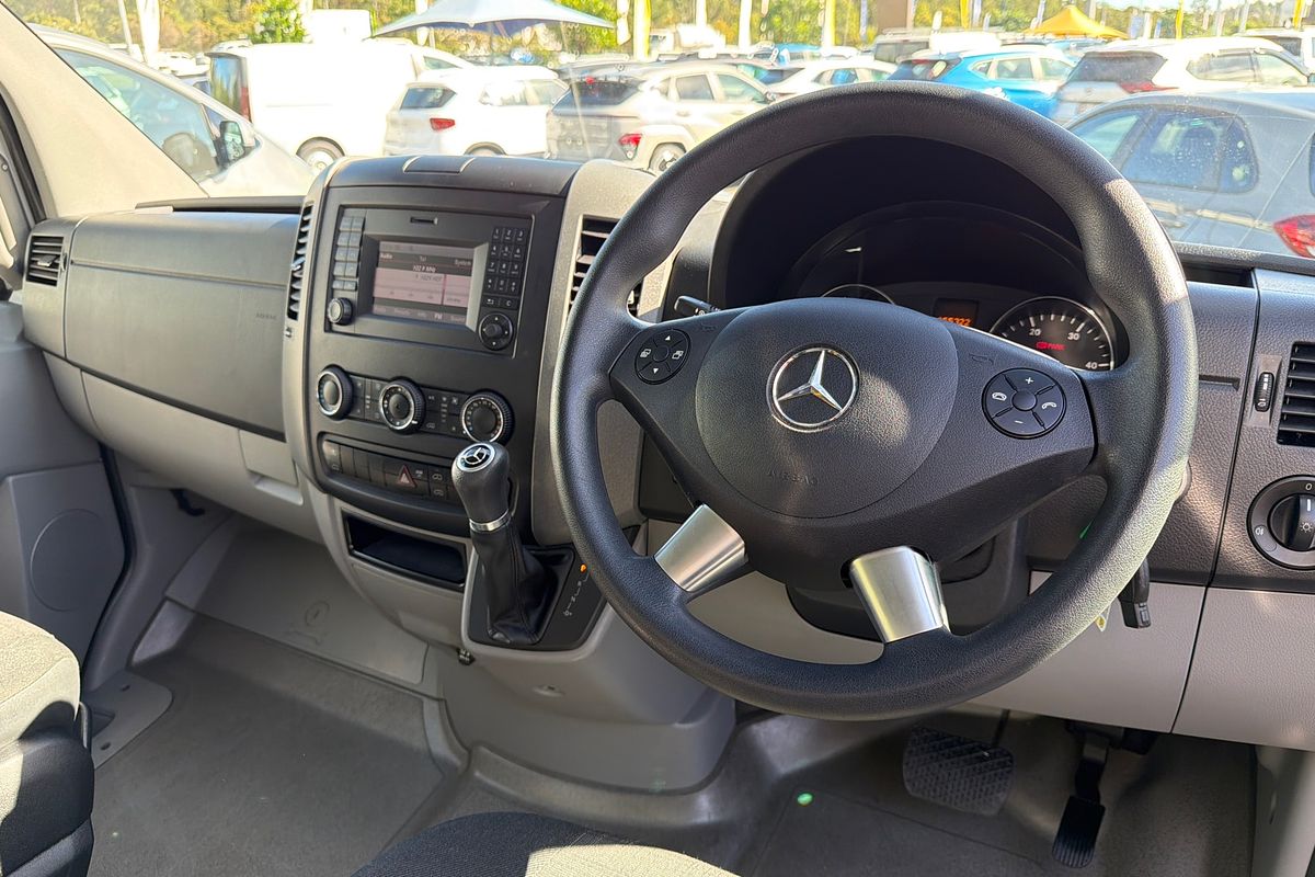 2013 Mercedes-Benz Sprinter 316CDI NCV3 Rear Wheel Drive MWB