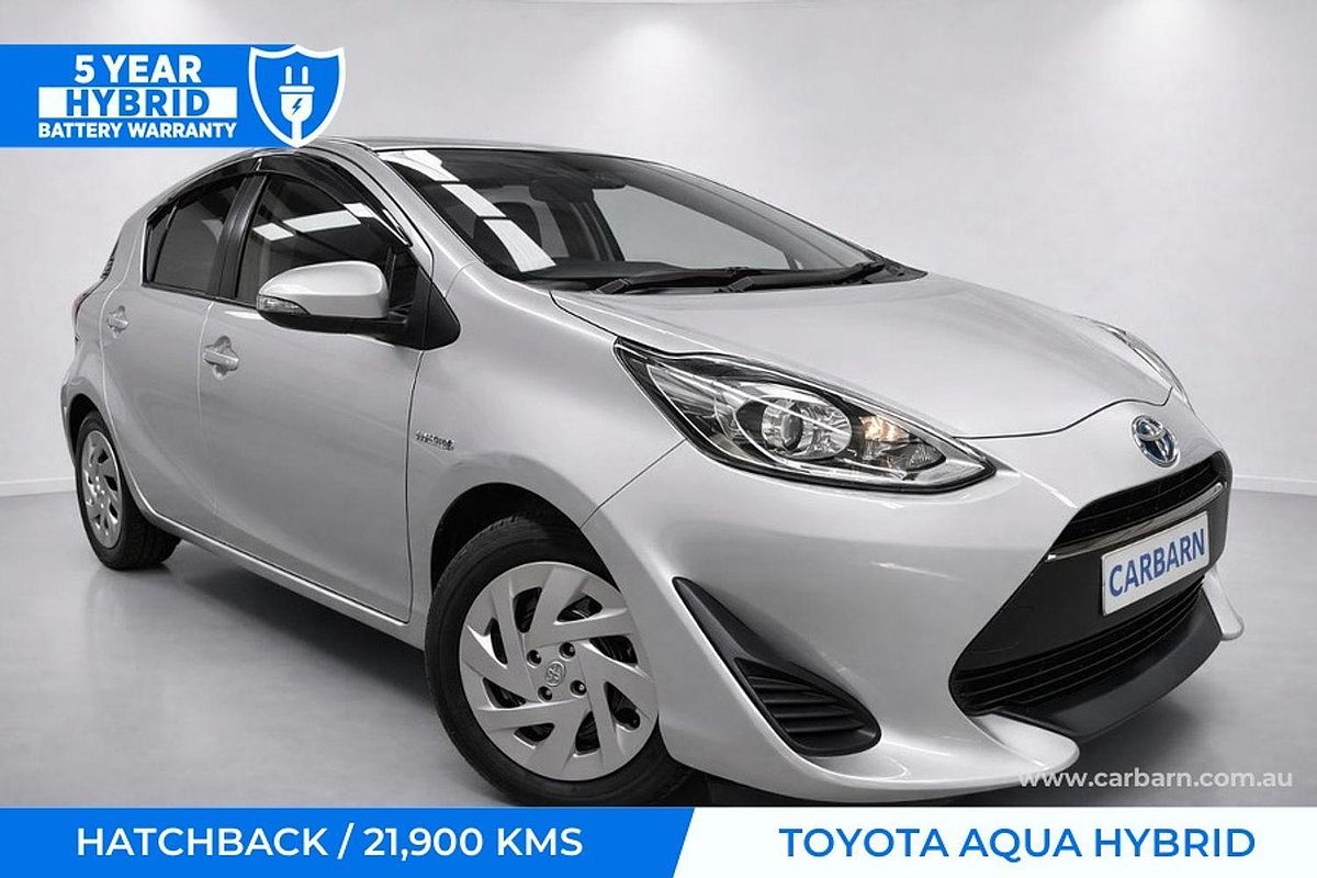 2017 Toyota aqua S NHP10