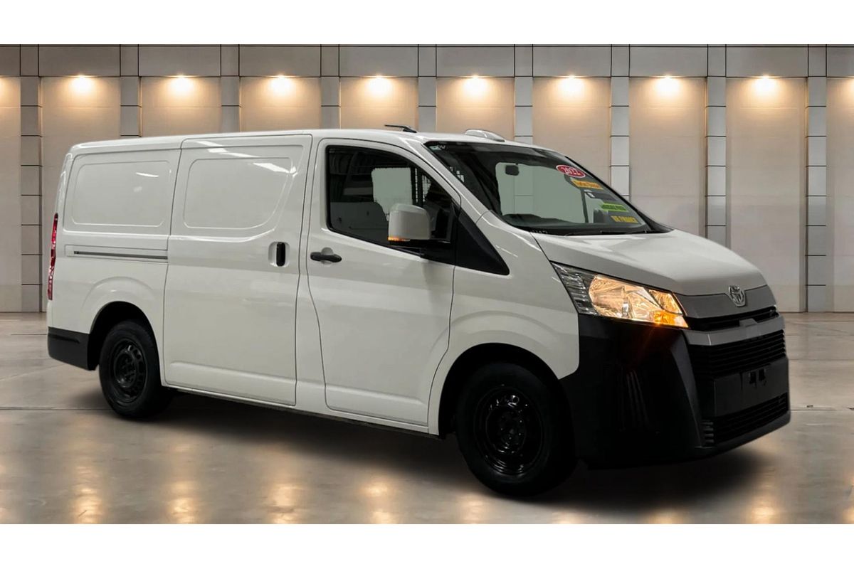 2022 Toyota Hiace GDH300R LWB
