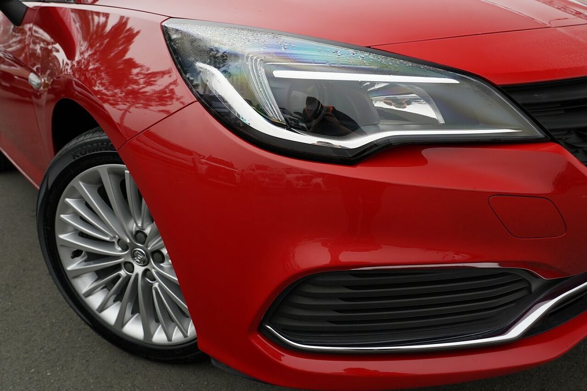 2017 Holden Astra R BK