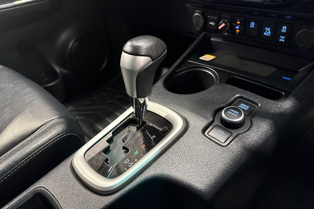 2023 Toyota Hilux SR5 GUN126R 4X4