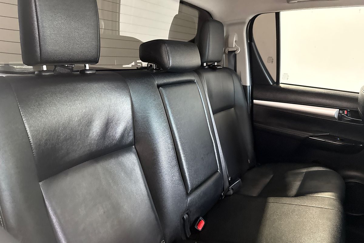 2023 Toyota Hilux SR5 GUN126R 4X4