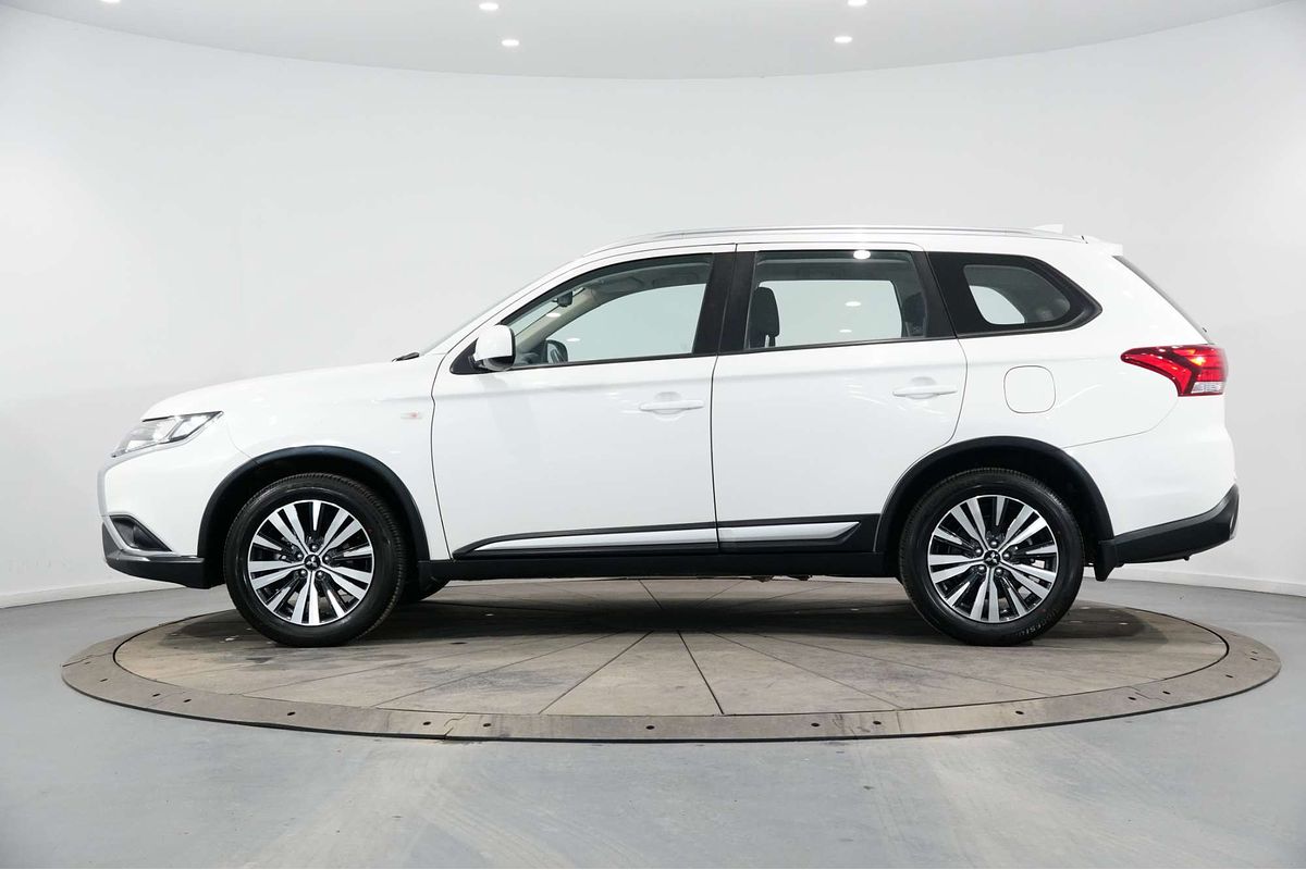 2018 Mitsubishi Outlander ES ADAS ZL