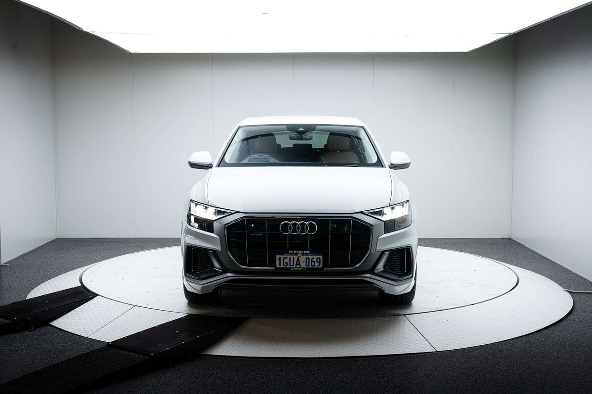 2019 Audi Q8 55 TFSI F1