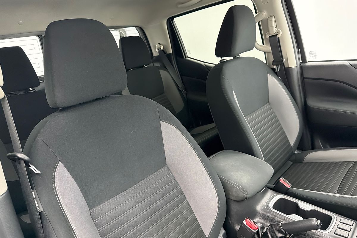 2023 Nissan Navara ST-X D23 4X4