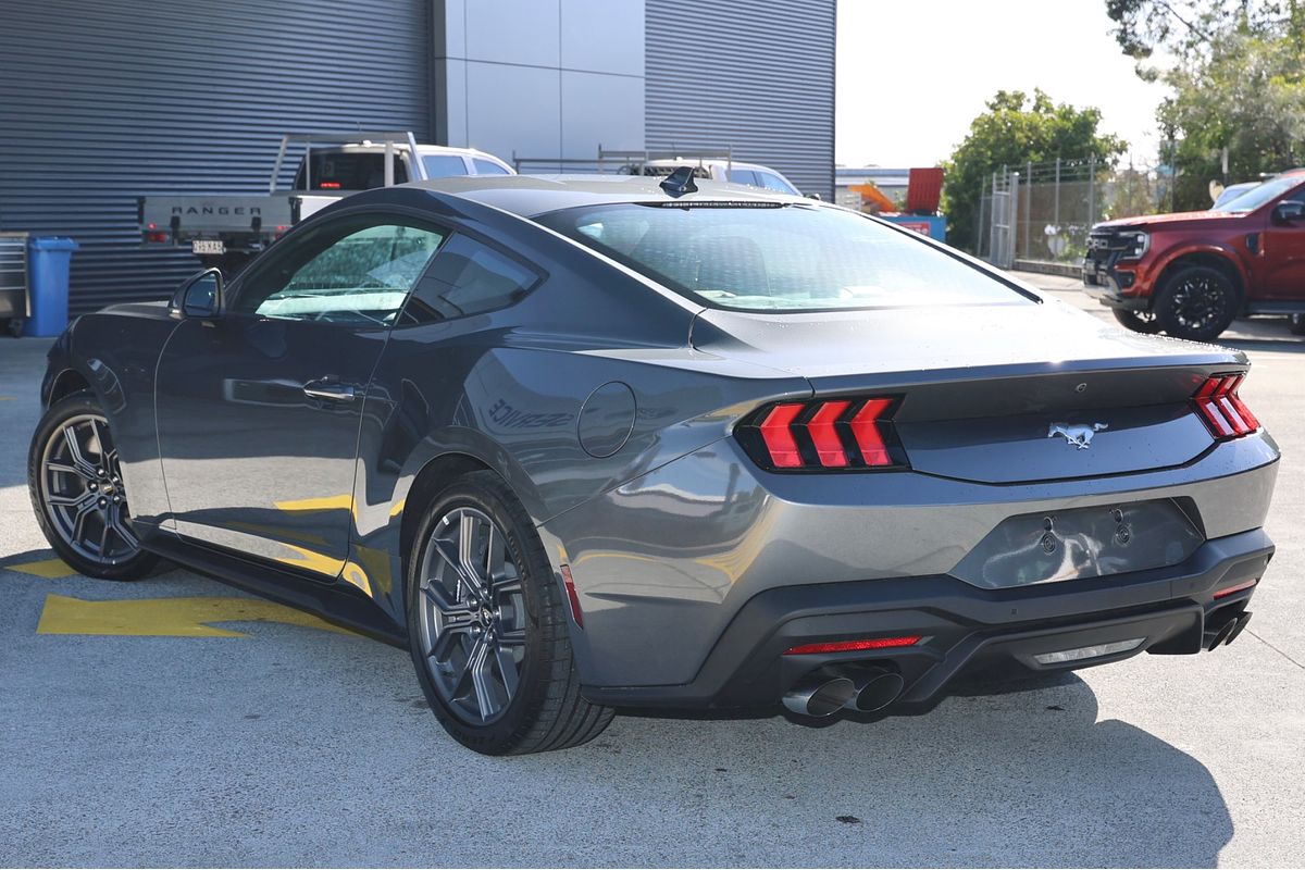 2025 Ford Mustang Ecoboost FO
