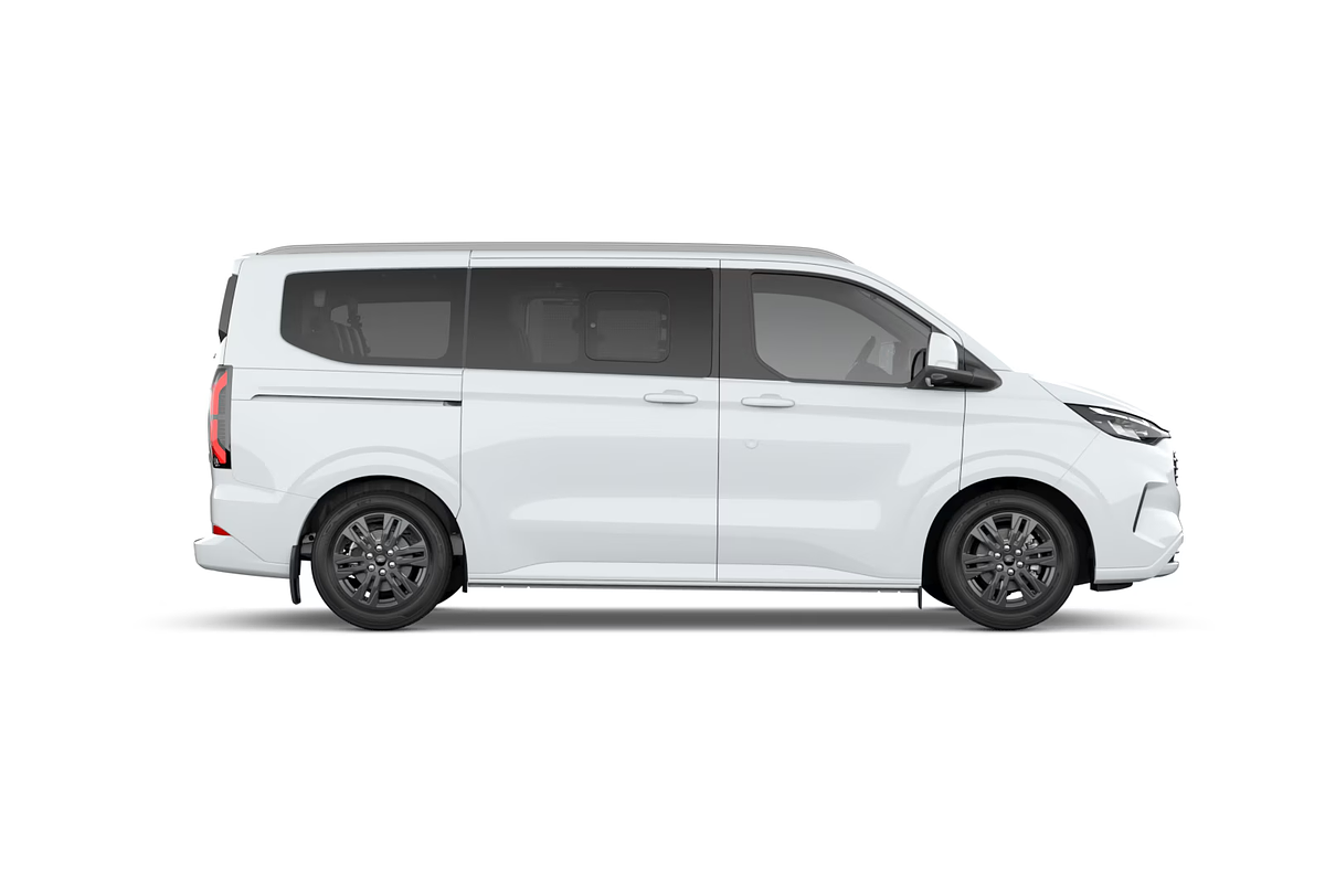 2026 Ford Tourneo Titanium X AV SWB