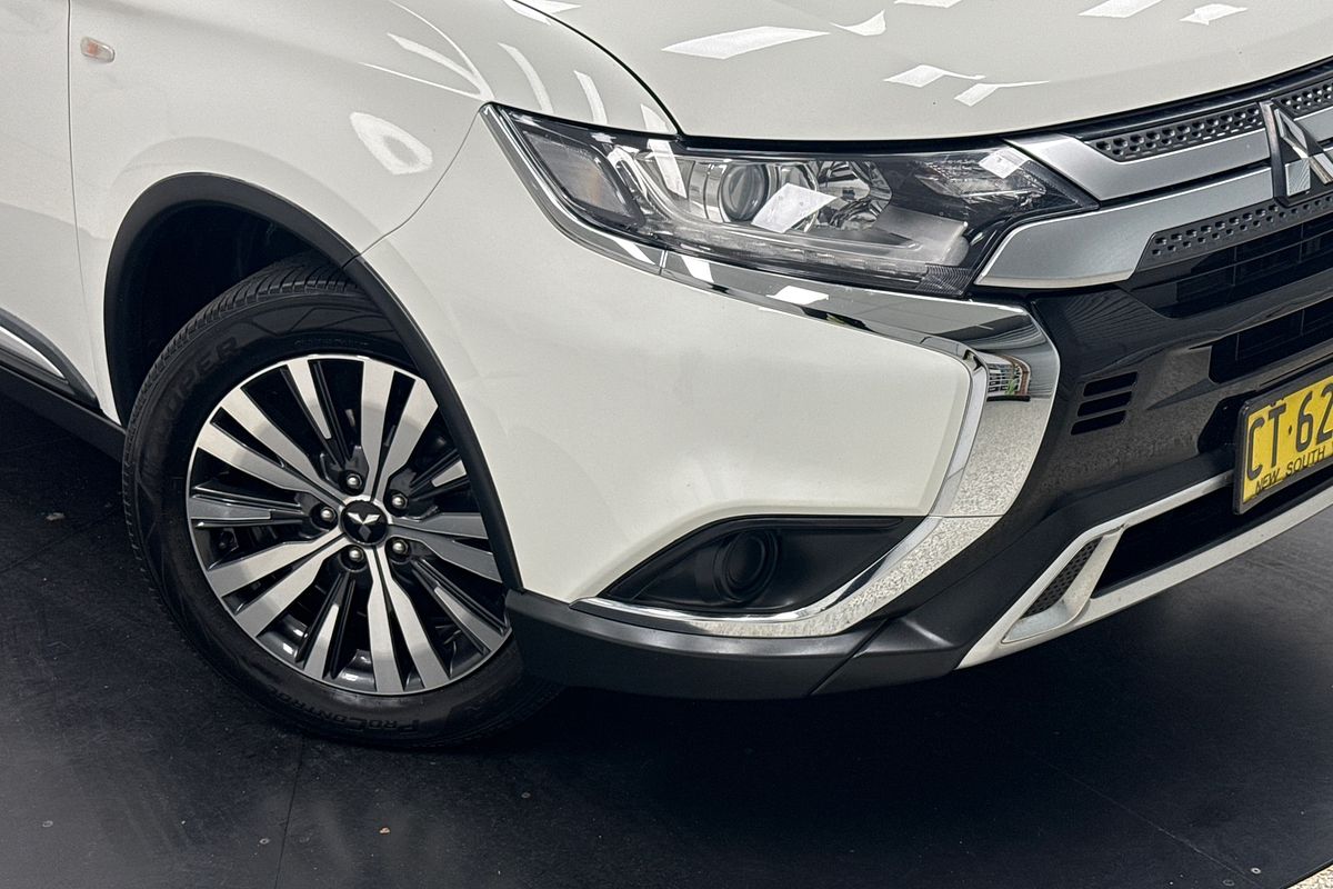 2019 Mitsubishi Outlander ES ADAS ZL