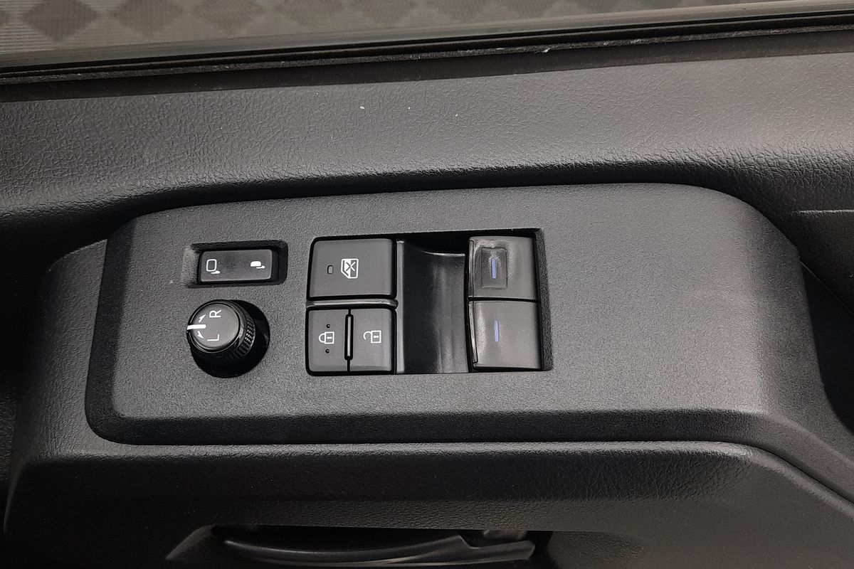 2022 Toyota Hiace GDH300R LWB