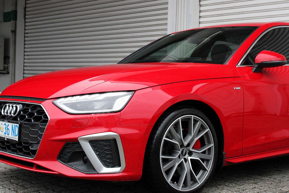 2020 Audi A4 45 TFSI S line B9