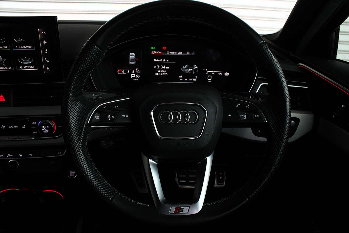 2020 Audi A4 45 TFSI S line B9