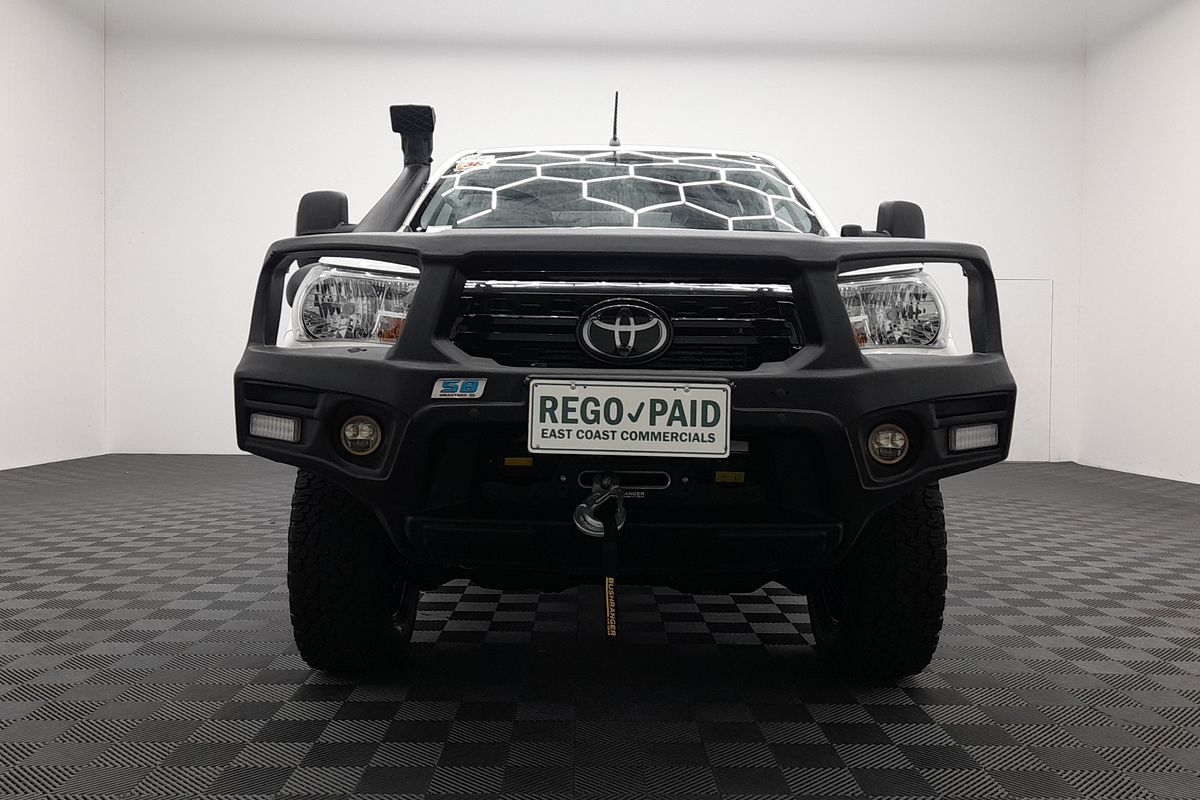 2020 Toyota Hilux SR GUN126R 4X4