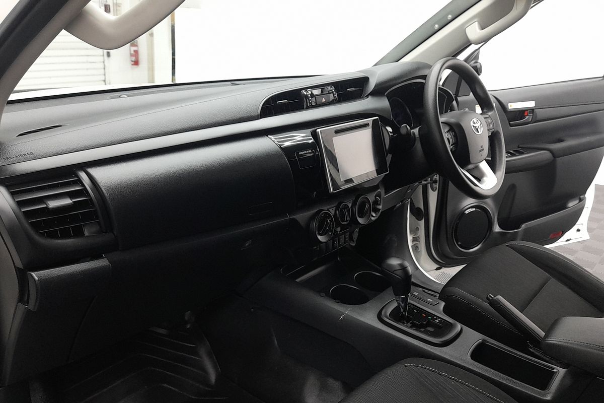 2020 Toyota Hilux SR GUN126R 4X4
