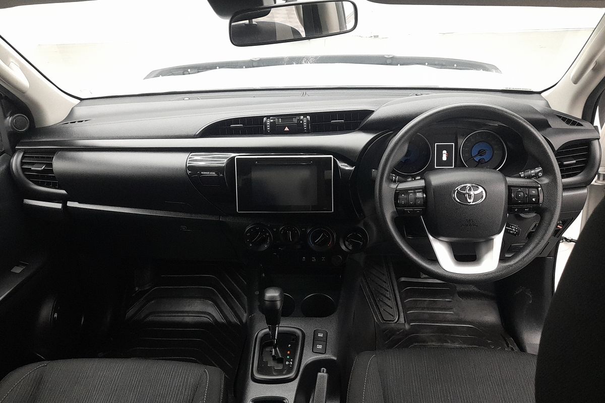 2020 Toyota Hilux SR GUN126R 4X4