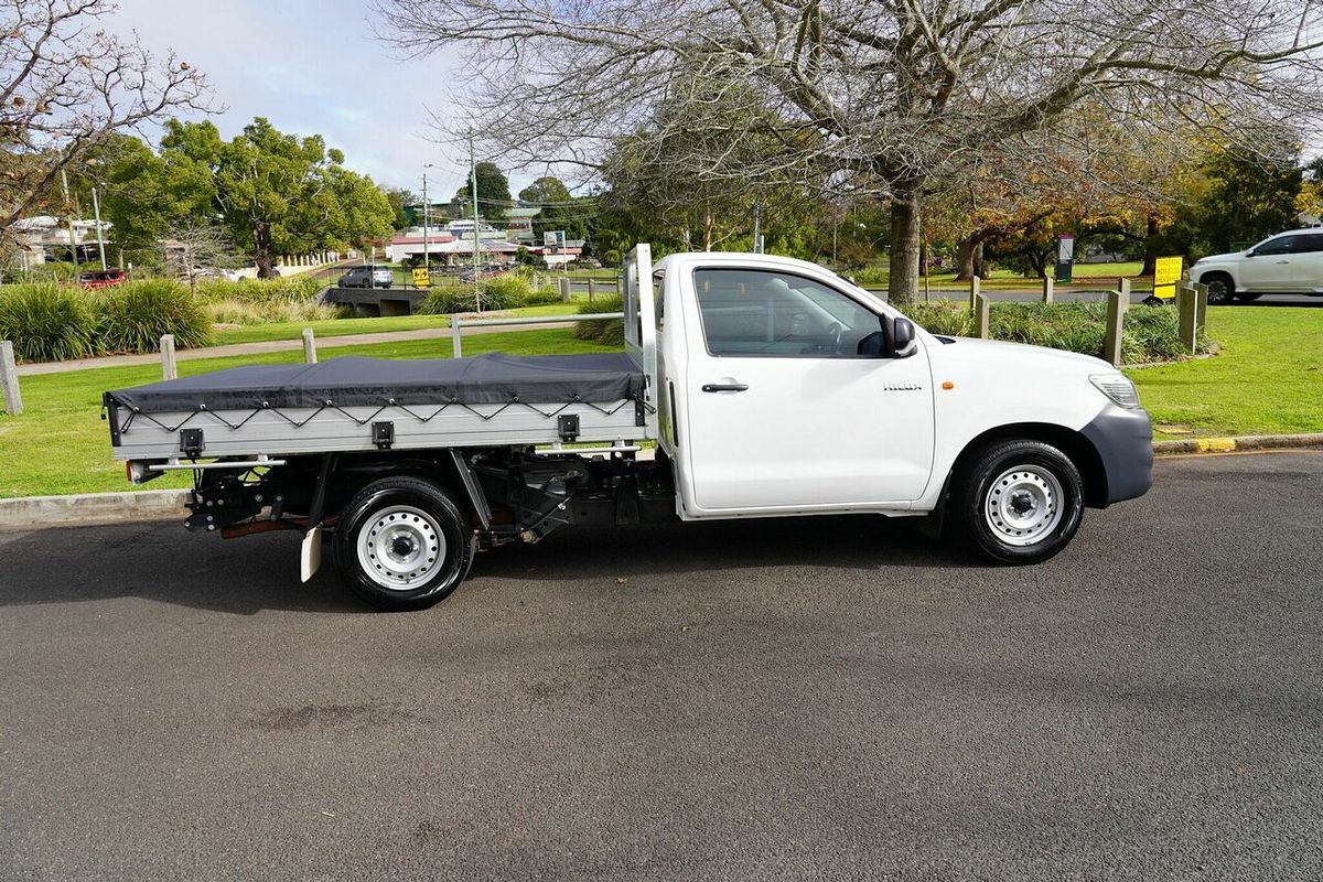 2013 Toyota Hilux Workmate TGN16R Rear Wheel Drive