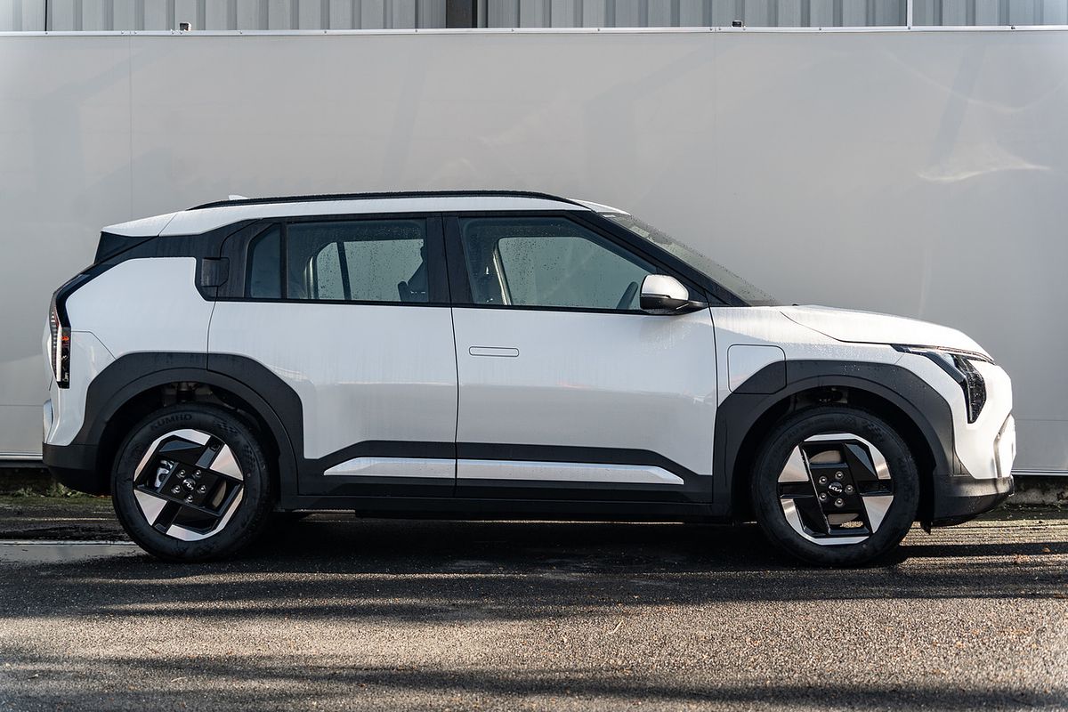 2025 Kia EV3 Air Standard Range SV
