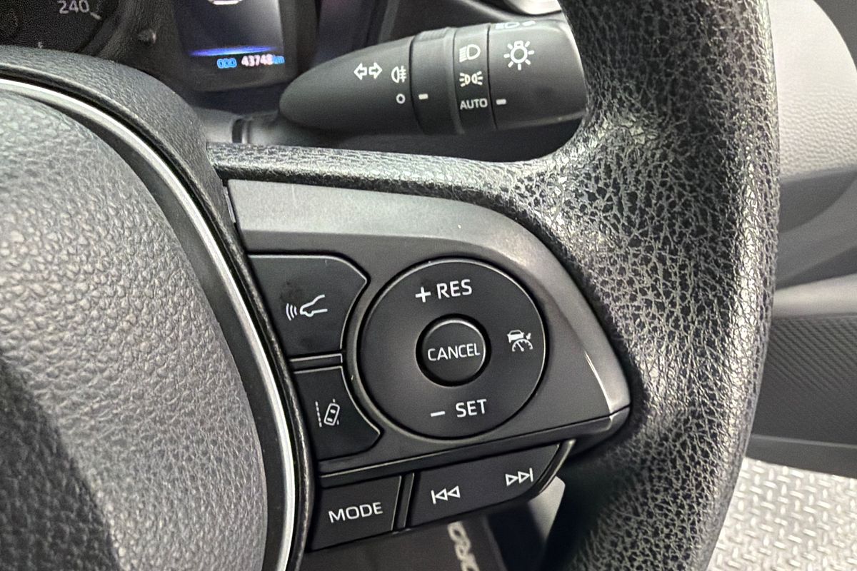 2022 Toyota Corolla Ascent Sport Hybrid ZWE211R