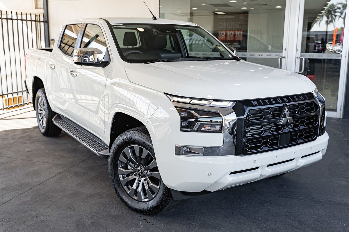 2025 Mitsubishi Triton GLS MV 4X4