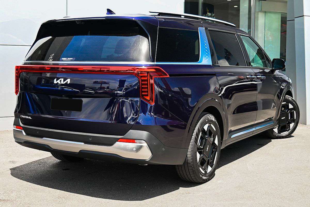 2025 Kia Carnival GT-Line KA4 PE